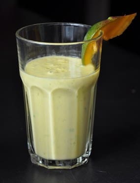Jogurtowy koktajl z mango