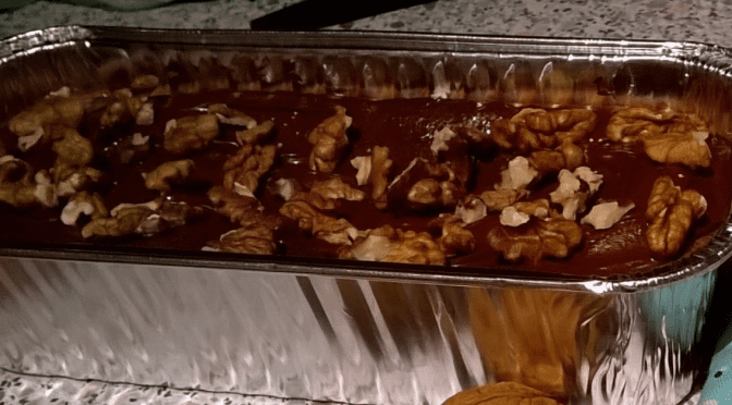 Chlebek bananowy z czekoladą i orzechami