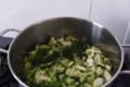 Zielona zupa krem z grzankami