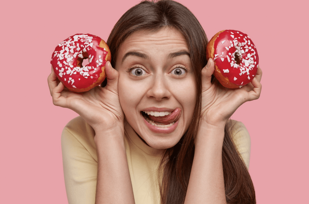 Uczucia na talerzu: jak emocje wpływają na nasze wybory żywieniowe