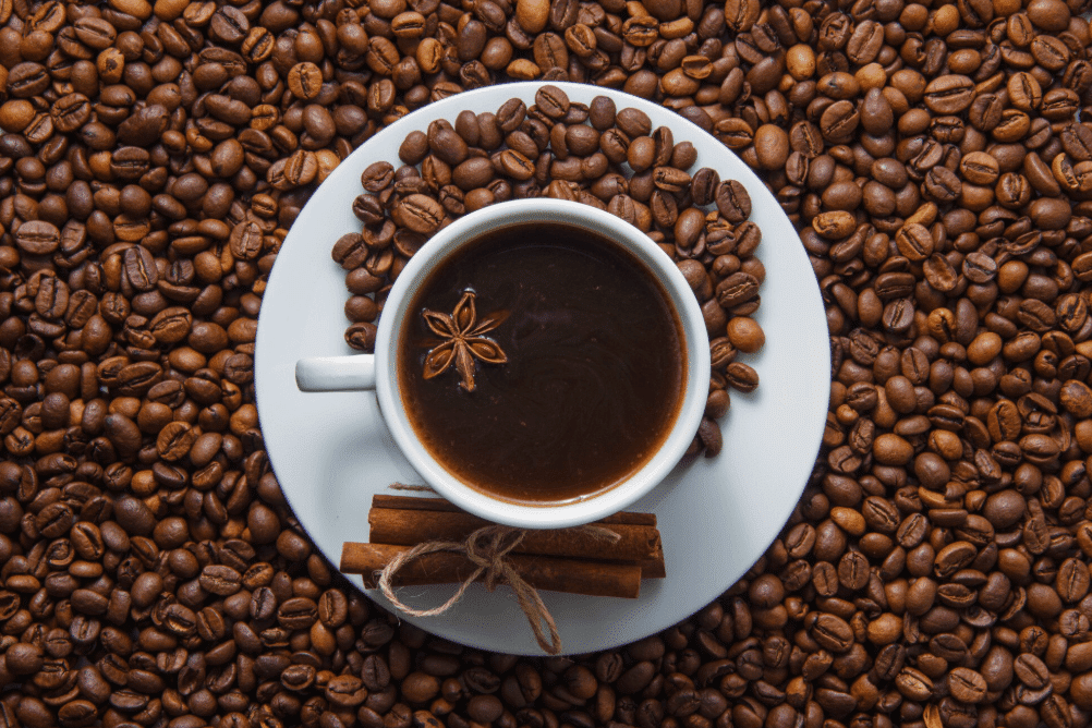 Kawa w diecie: naturalny doping metabolizmu czy zdrowotna pułapka?