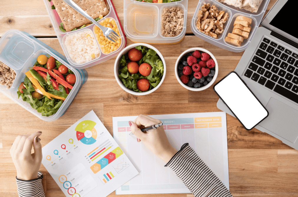 Jak zaplanować jadłospis na cały tydzień – praktyczny przewodnik do zdrowego odżywiania