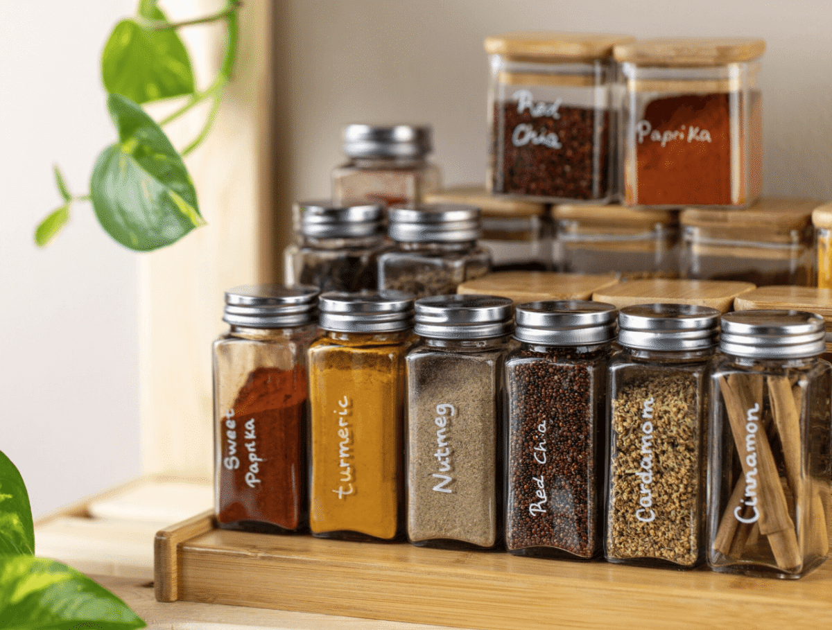 Moc przypraw w kuchni: jak je przechowywać, by długo zachowały aromat i wartości odżywcze