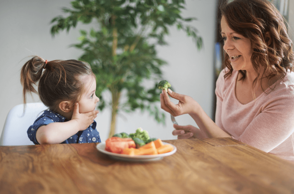 Zdrowa dieta dla małych niejadków – co robić, gdy dziecko nie chce jeść?