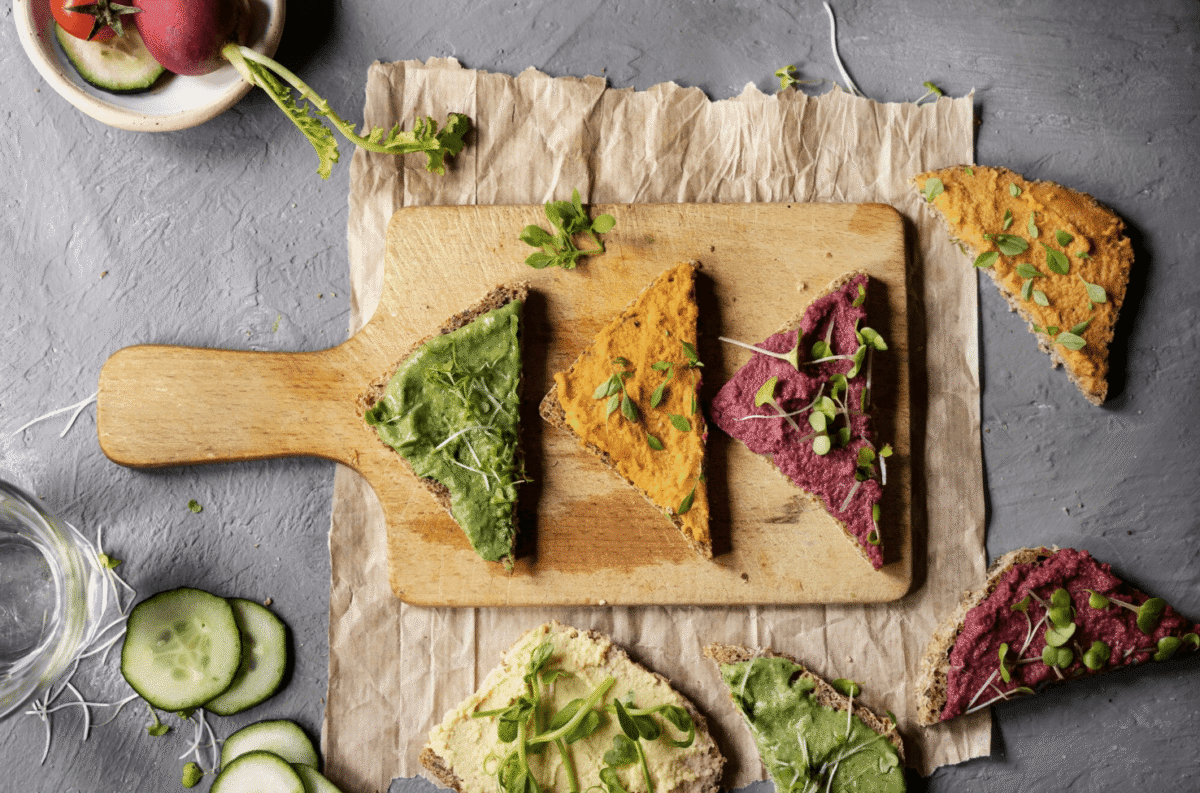 Zdrowe pasty kanapkowe – przepisy na smaczne i dietetyczne smarowidła do kanapek